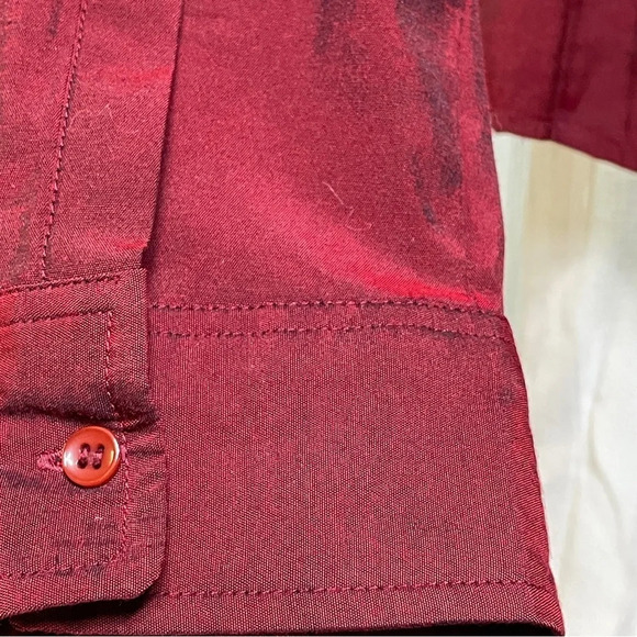 Mastina 38 color transition light to dark red long sleeve blouse - Picture 8 of 8